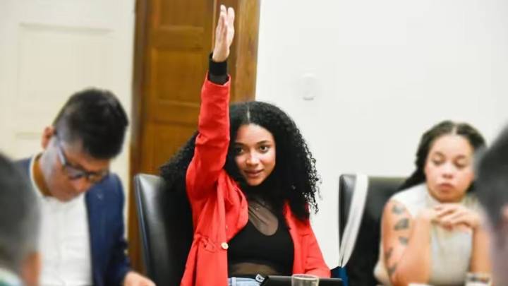 Fundación San José destituyó al secretario general tras la polémica por otorgarle el título profesional a Juliana Guerrero