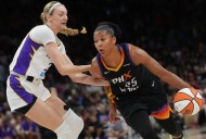 Deadspin | Wings, Mercury clash in inconsequential regular-season finale