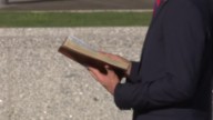 Middle Tennessee assistant football coach removed from team after prayer, sparking debate over faith in schools