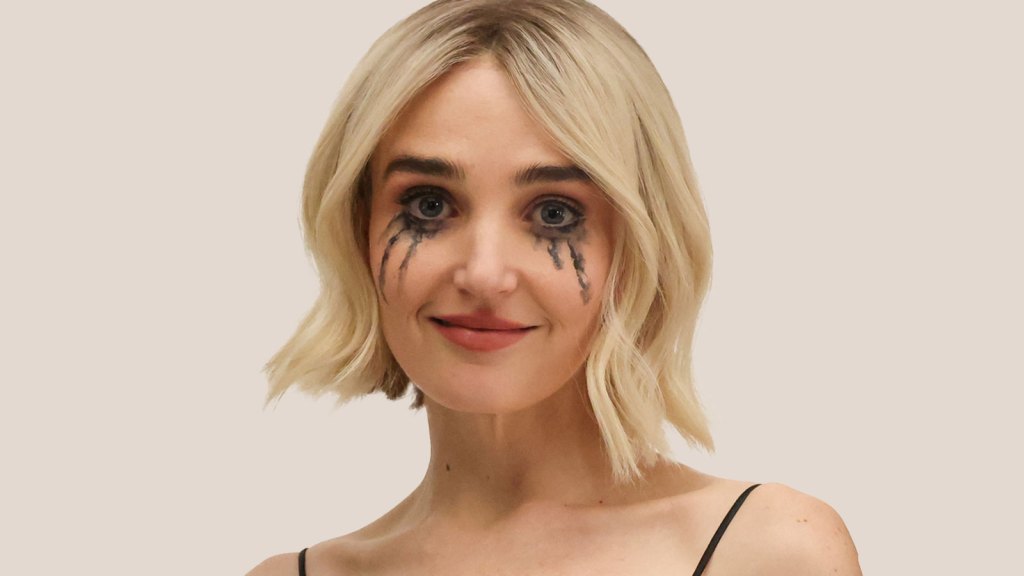 Chloe Fineman Says 'SNL' Cast Shakeup Was "Pretty Wild": "I Haven't Fully Processed Anything"