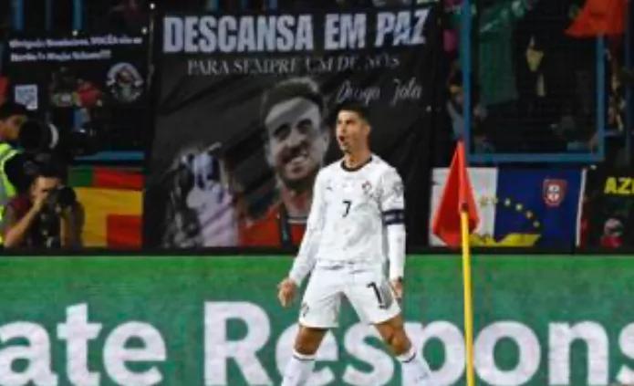 Cristiano Ronaldo marca un gol impresionante mientras apunta a su sexto Mundial
