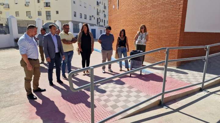 La Palma: Visita institucional a las obras del CEIP Condado de Huelva antes del inicio del curso escolar