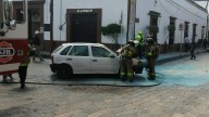 Arde carro en zona centro de San Juan