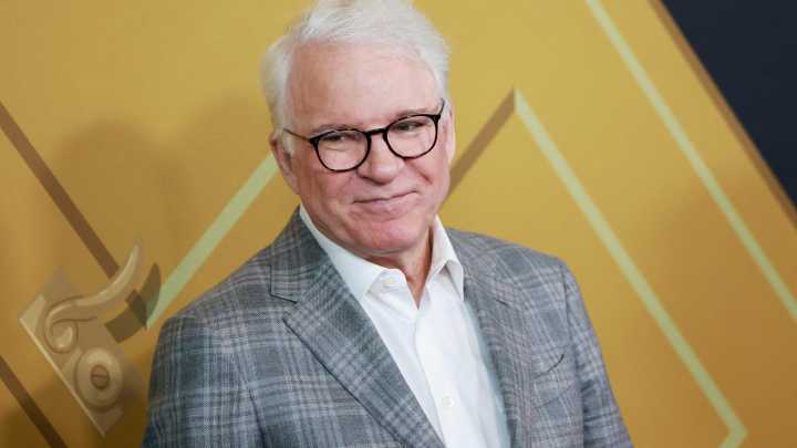 Steve Martin has COVID, cancels shows. Next appearance is in Florida