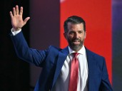 Cuántos años tiene Donald Trump Jr. en 2025, el heredero del presidente de EE.UU.