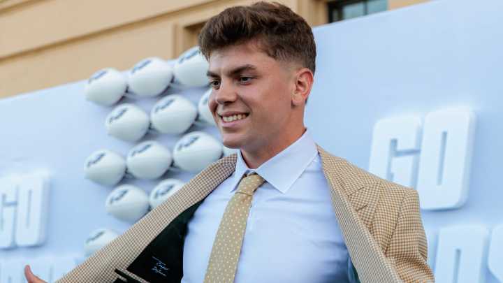 Philadelphia Eagles' Cooper DeJean hits top 10 for NFL jersey sales