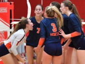 Volleyball: Ennette Bednarz rallies Naperville North