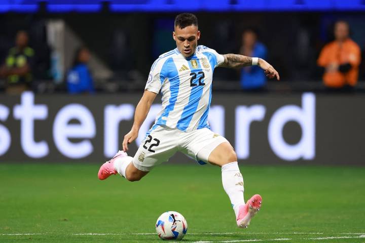 TV y streaming del martes. La Argentina visita a Ecuador y juegan Inglaterra, Francia y Portugal por las eliminatorias de Europa