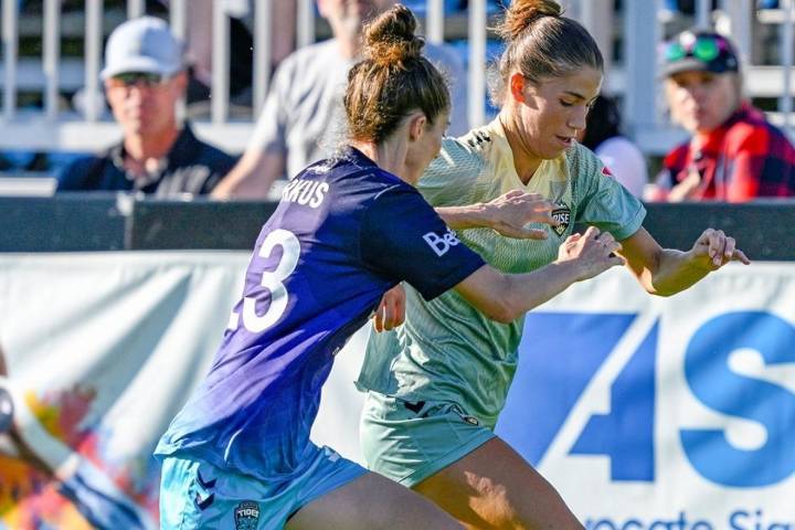 Vancouver Rise FC clinch playoff spot