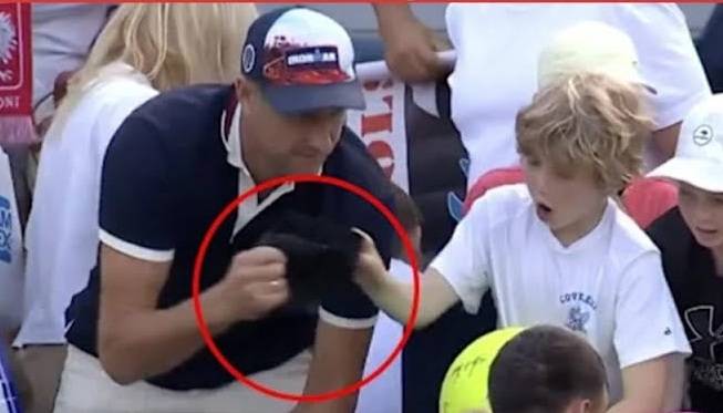 Millonario empresario que le robó la gorra a un niño en el US Open pide disculpas (+Video)