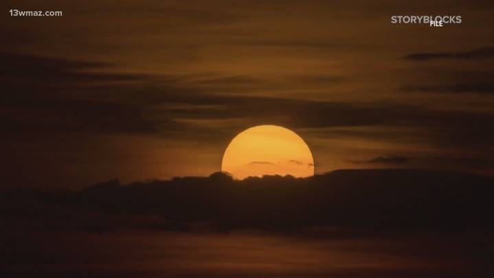 Beat fall blues: Tips to manage seasonal affective disorder