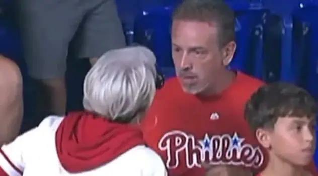 Marlins And Phillies Rally For Fan After Woman Snags Home Run Ball From Him And His Dad