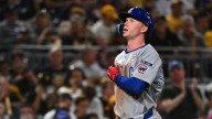 Con Tucker lesionado, la ofensiva de Cachorros responde en triunfo ante Piratas