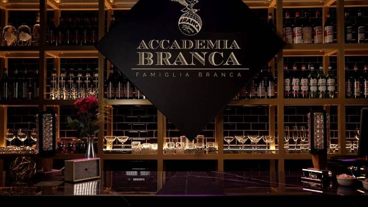 Fratelli Branca impulsa la inclusión laboral en coctelería con un programa de formación de acceso libre y aval académico
