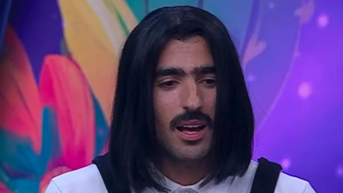 ¿Fue un engaño? Critican a Jezzini por “desaparecer” en redes para promocionarse ahora como cantante