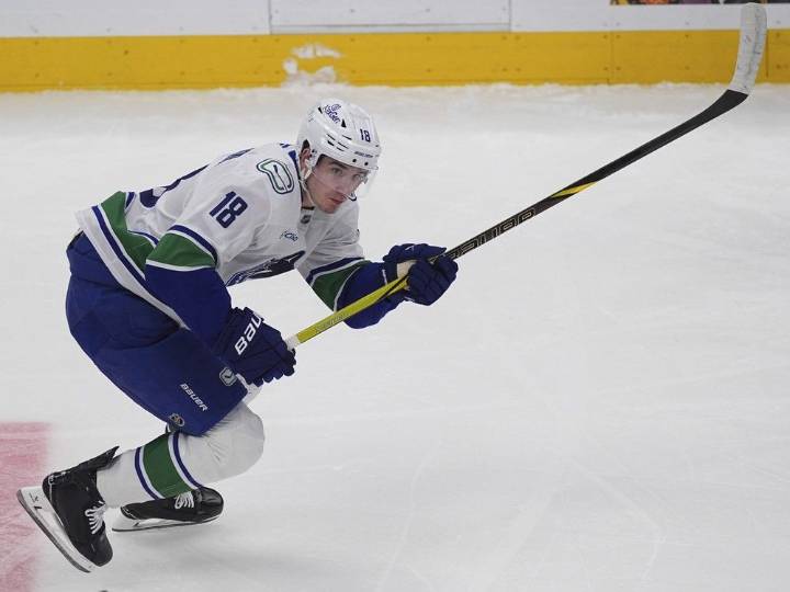 Oilers 4, Canucks 3: Can big winger Drew O'Connor seize his opportunity?