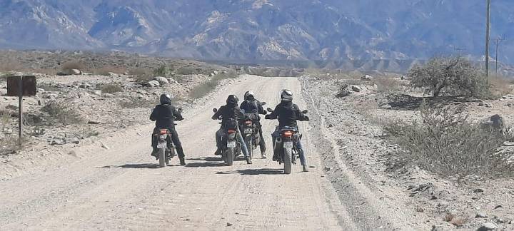 "La moto pierde fuerza en las subidas" Las razones y cómo evitarlo.