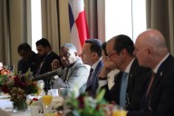 Venezuela advierte acerca del riesgo que representa la presencia militar de EE.UU. para el turismo