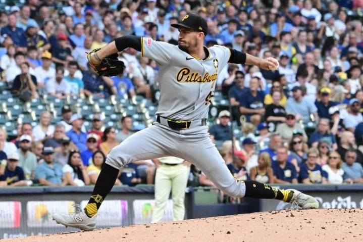 Dodgers recall veteran LHP Andrew Heaney from Oklahoma City