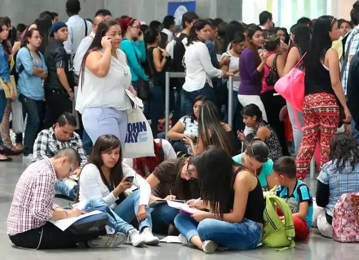 Estudiar más no asegura empleo: hay 11,2 % de profesionales colombianos desocupados