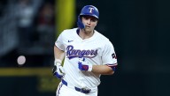AL West Check-In: Rangers' Seager hopes to return after surgery