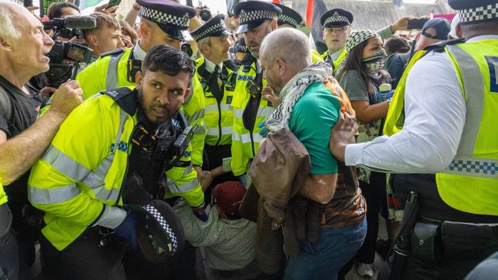 Disturbios y 150 detenidos durante la protesta a favor de la organización Palestine Action en Londres
