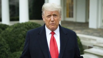 US Prez Trump tightens H-1B visa rules, introduces $100,000 annual fee