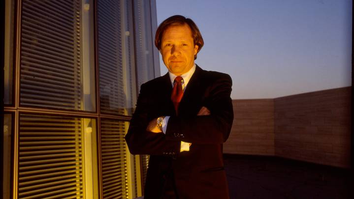 How Michael Ovitz Turned Armani Into Hollywood's Power Uniform