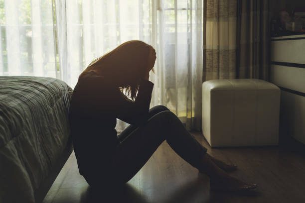 Prevención del suicidio: especialistas llaman a identificar señales de riesgo y fortalecer redes de apoyo