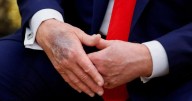 Por qué algunas personas en las redes sociales creen que Donald Trump está gravemente enfermo