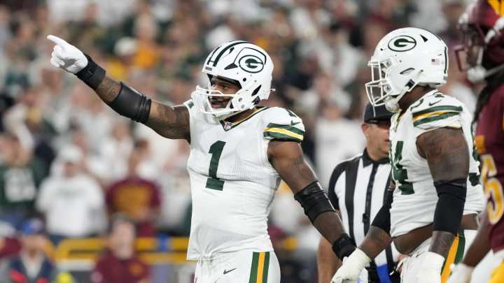 Cowboys' Jerry Jones responds to Micah Parsons chants after Packers' win 