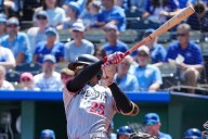 Byron Buxton hits 30th homer as Twins salvage win in Kansas City