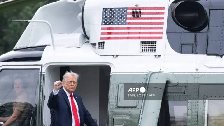Trump asegura que EU hundió 3 embarcaciones venezolanas en total