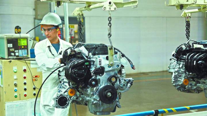 Producción de autos en México frena 0.78% y exportaciones aceleran 1.41% en agosto