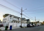 Staten Island shooting: NYPD searches for 3 males who fled in sedan in West Brighton