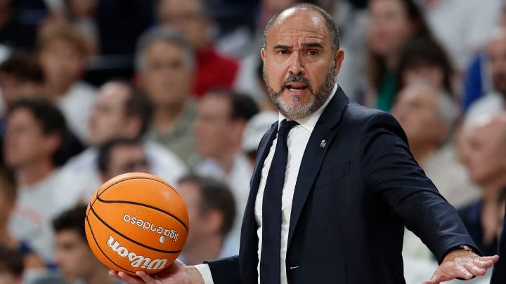 Chus Mateo: «Me gusta acercarme al jugador para conocer cómo piensa, cómo sufre»
