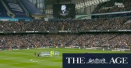 A minute's applause for Ricky Hatton