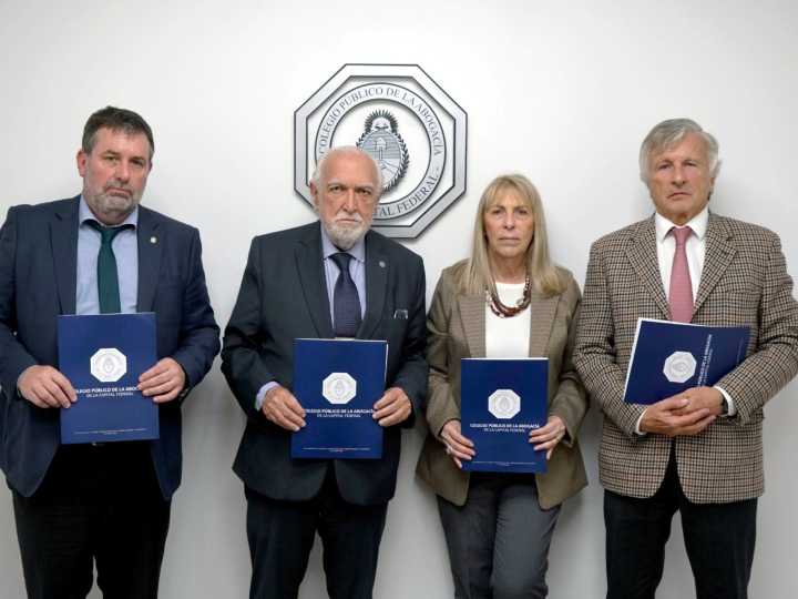 Colegios de abogados pidieron a Javier Milei que cubra vacantes en juzgados federales y nacionales
