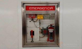 Teléfono rojo
