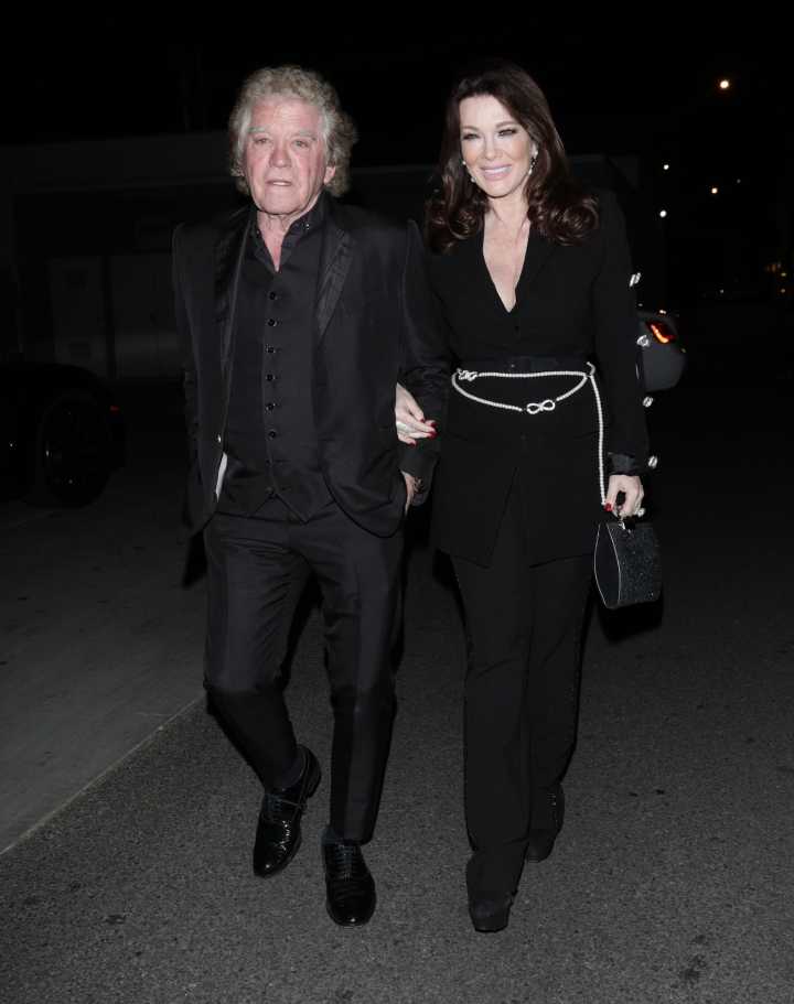Lisa Vanderpump Settles Lawsuit With Ex