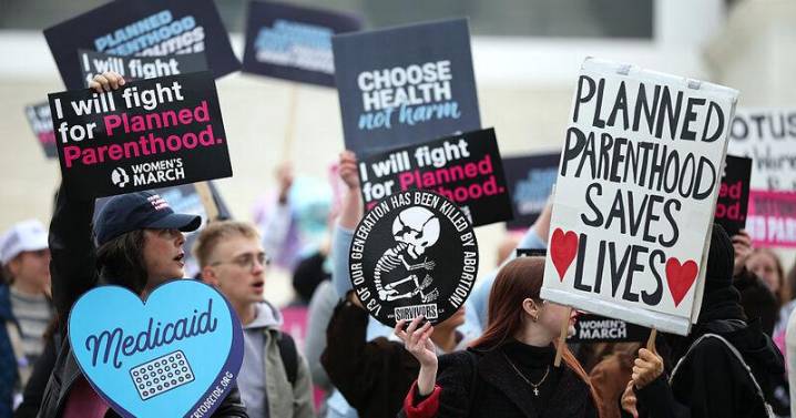 Judge: Planned Parenthood clinics can remain Medicaid providers while lawsuit continues
