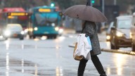 Uno dejará "registros relevantes" de precipitaciones: Tres sistemas frontales ingresarán a Chile esta semana