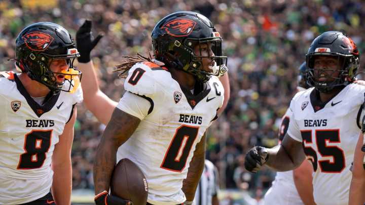 Oregon State football preps for key game against Houston