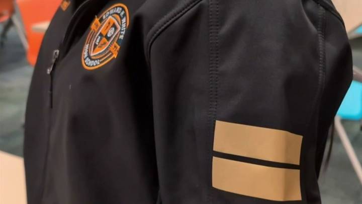 Ed White High School introduces reflective jackets after traffic tragedies