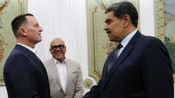 El enviado especial de Trump Richard Grenell confirma que mantiene diálogo con el gobierno de Maduro: «Sigo hablando con su equipo»