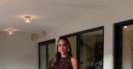 Cortita y en el color tendencia del otoño: así es la chaqueta en efecto piel de Mango ideal para llevar con vaqueros