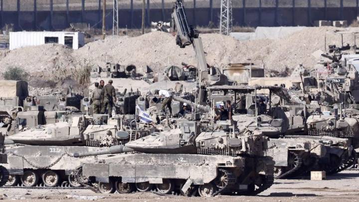 Israel abre una "ruta temporal" para forzar la evacuación de la ciudad de Gaza ante su ofensiva para tomarla