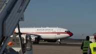 Una avería en el avión de Sánchez le obliga a volver a Madrid y no acudirá en persona a la cumbre de líderes sobre Ucrania con Zelenski