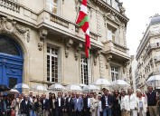 El PNV estrena su palacete de París: "Es un acto de justicia y memoria"