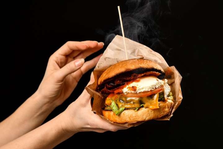 There's a new burger restaurant coming to Edmonton's Whyte Ave